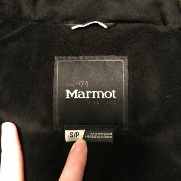 Marmot Montreal Down Coat - Women's - Picture 2 of 8